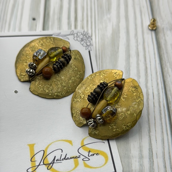 Jewelry - Vintage handmade Gold and Brown Earrings